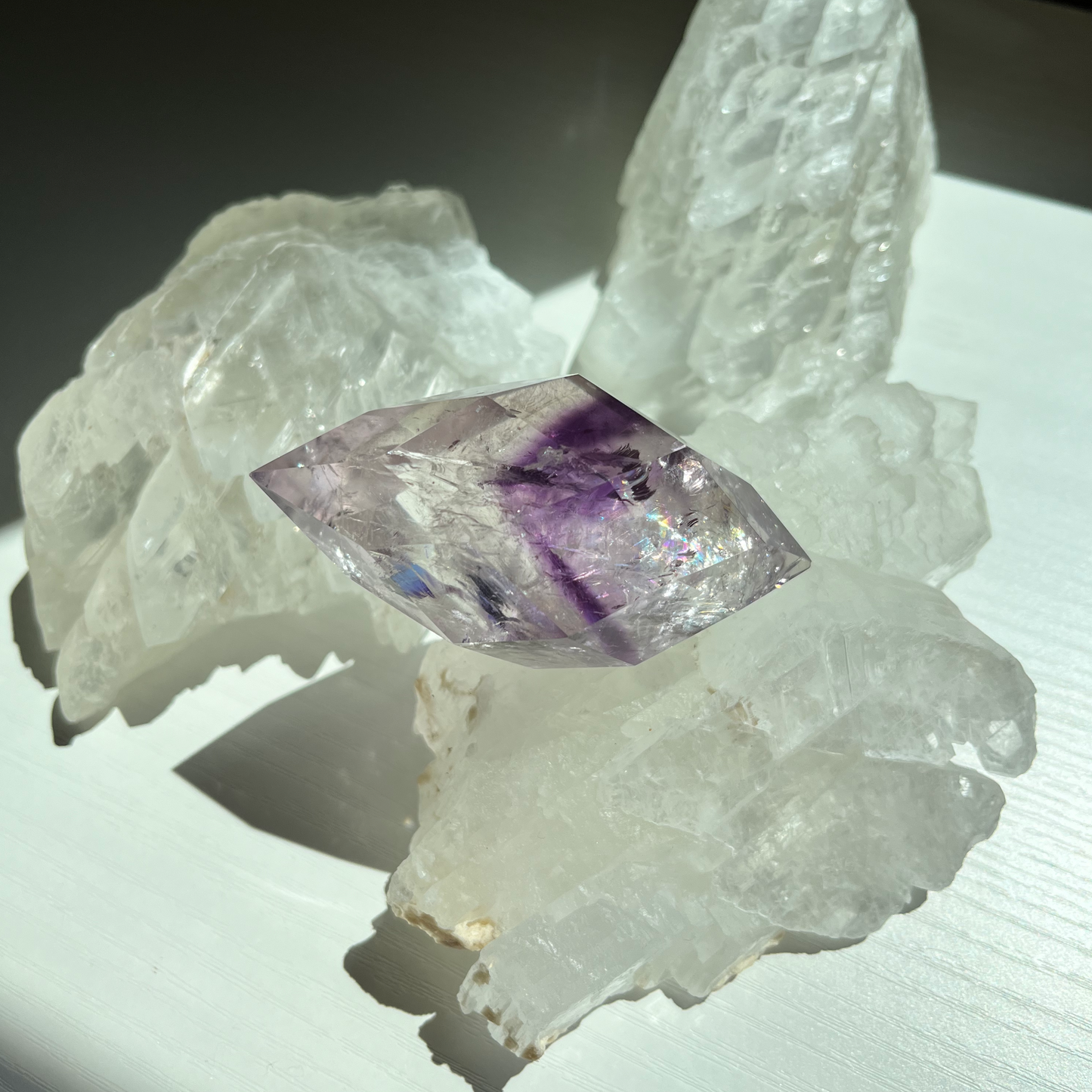 Faceted Phantom Amethyst Flame | CG