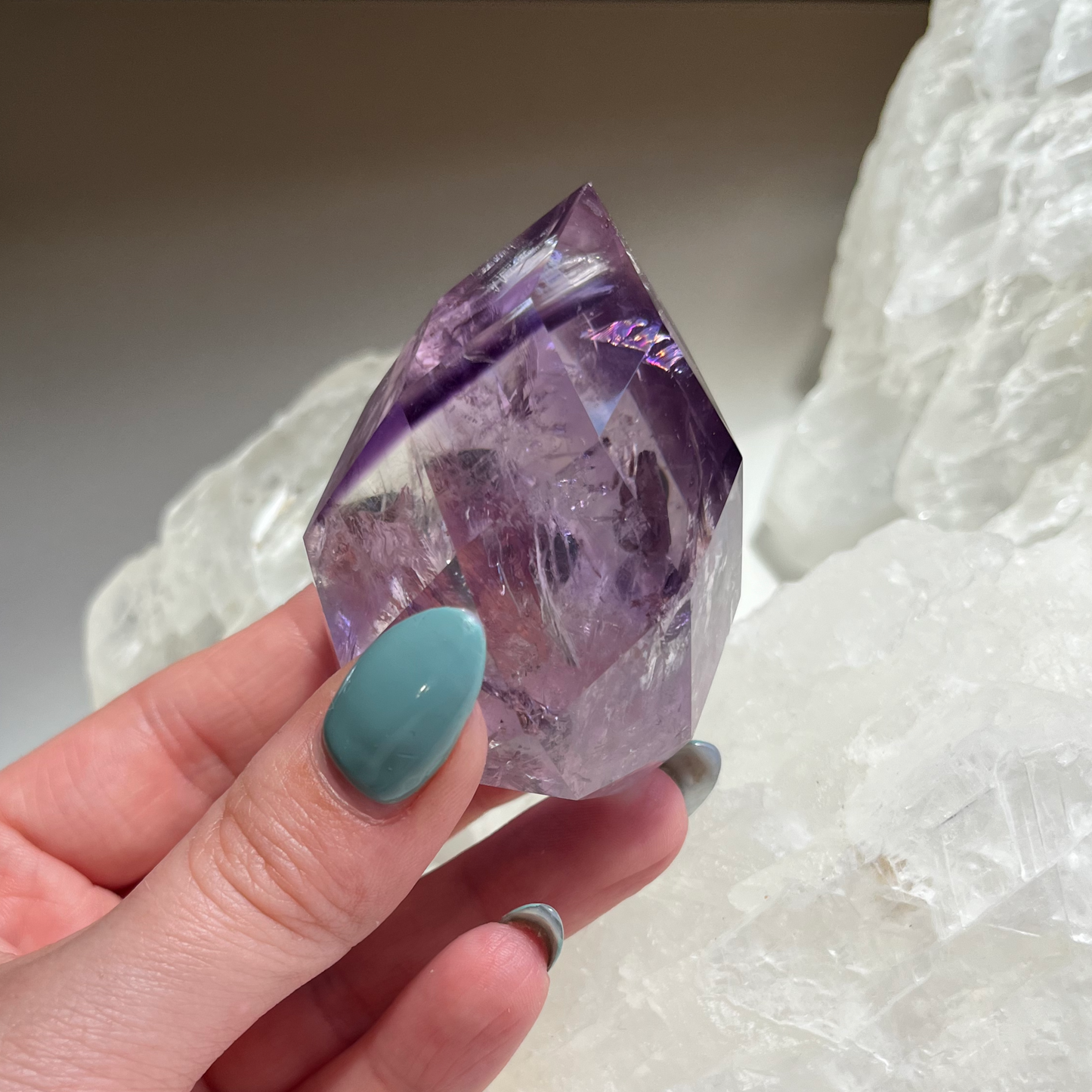 Faceted Phantom Amethyst Flame | CN